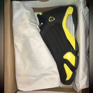 Jordan 14 Retro BG yellow & black - SIZE Men Size: 6.5Y US | Women: 8 US